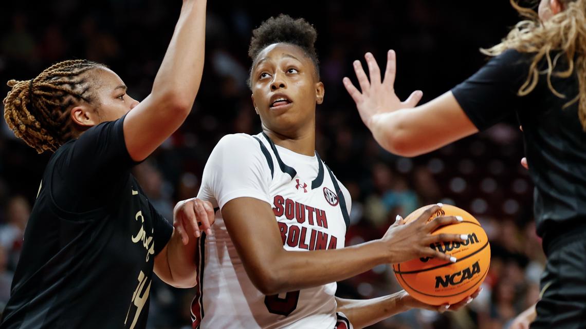 South Carolina rolls past Anderson 112-31 in an exhibition