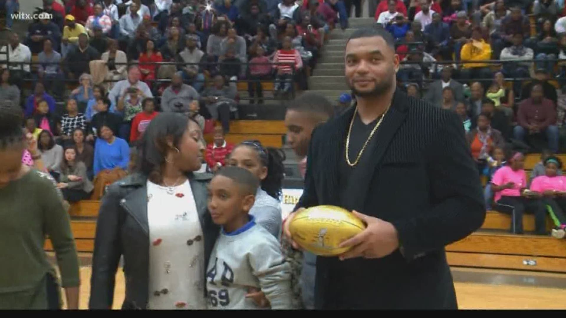 Former Lower Richland and Georgia standout Richard Seymour has taken an important step to being named a Pro Football Hall of Famer.