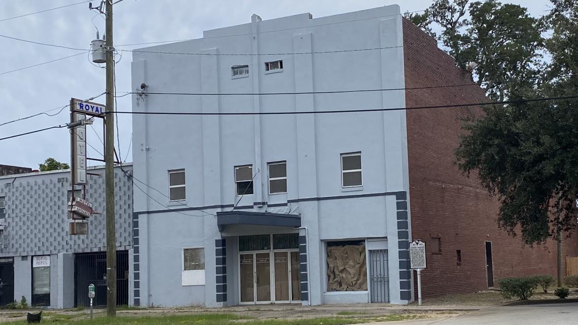 Resident remembers Carver Theatre, looks forward to restoration - Vimarsana News