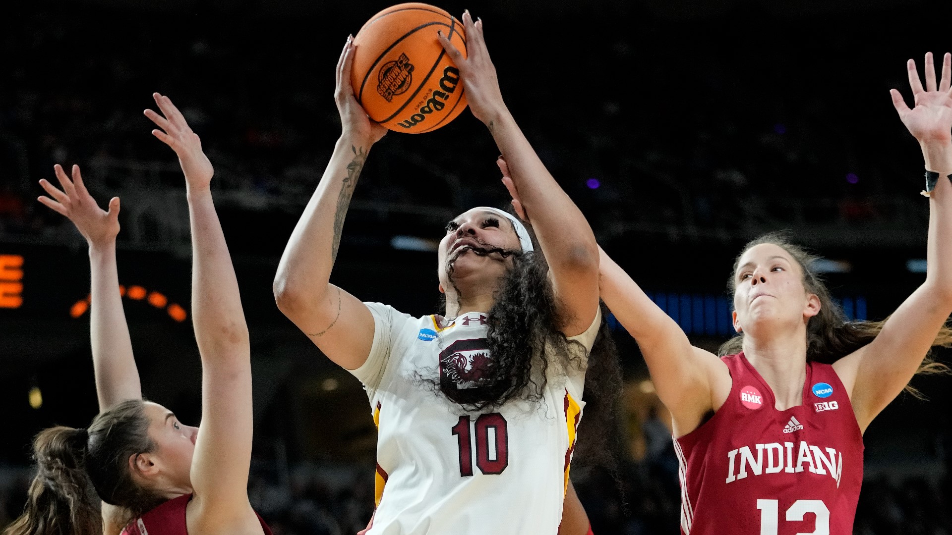 News19's Chandler Mack breaks down the Gamecocks 79-75 win over Indiana in the Sweet 16.