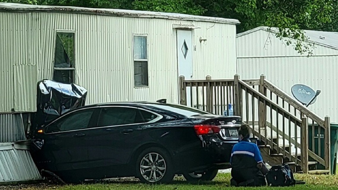 Car slams into mobile home in Sumter County; woman, child displaced