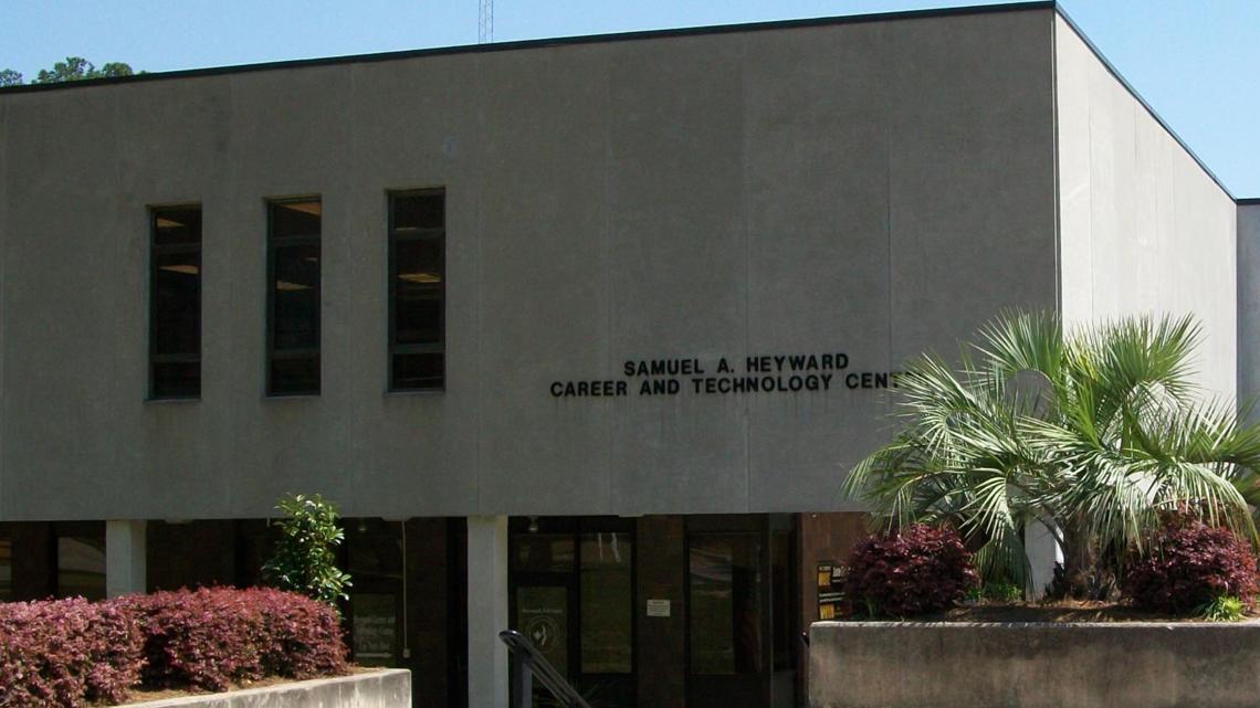 South Carolina Leads the Charge: Heyward Career & Technology Center Pioneers EV Technician Training