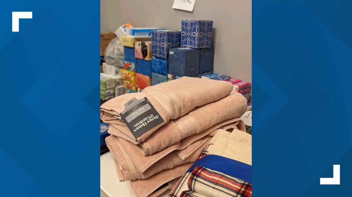Batesburg-Leesville residents donate to Generations residents - Vimarsana News