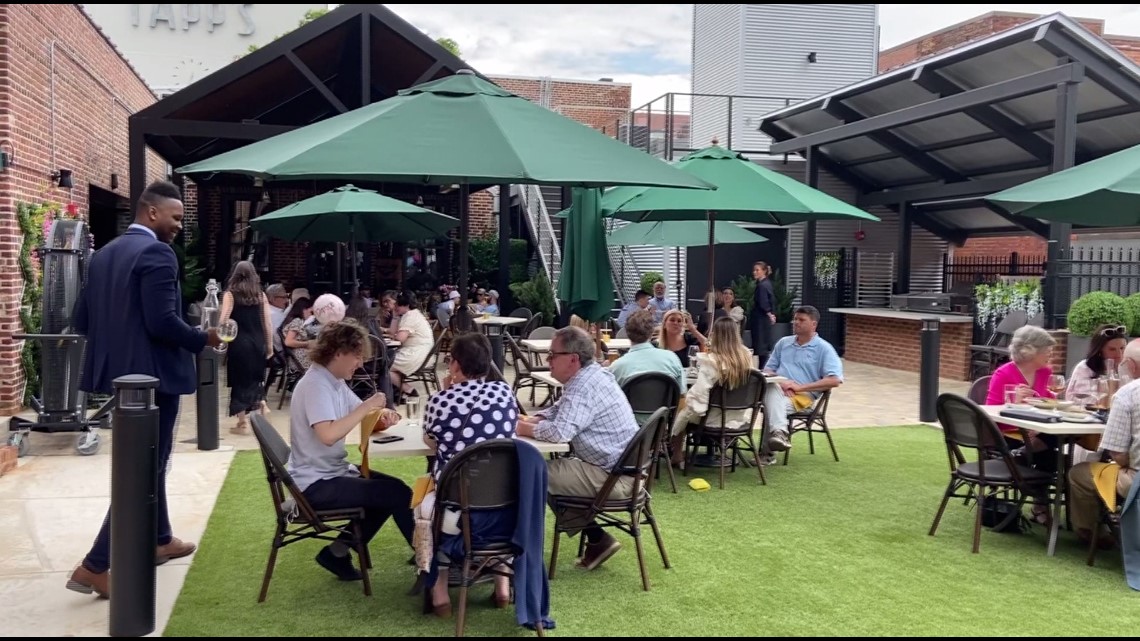 Mothers Day, University of South Carolina grads help businesses - Vimarsana News