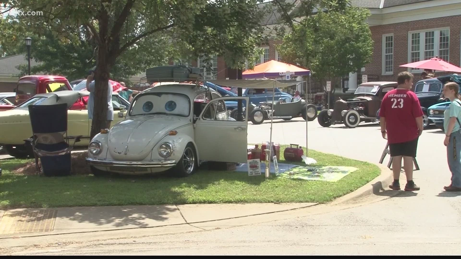 Little Mountain Reunion brings hundreds to small town