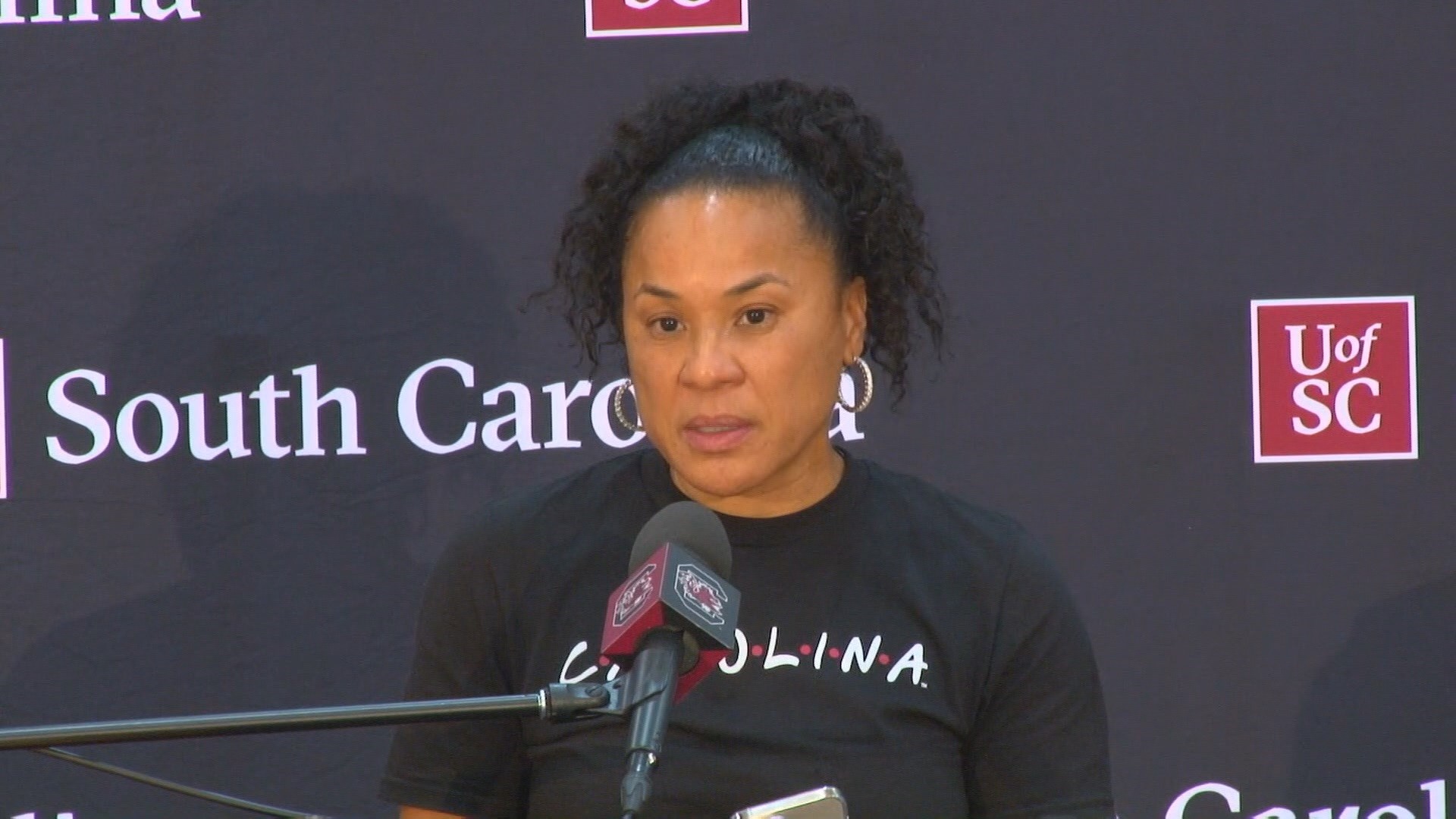 Dawn Staley gets new $22.4 million, 7-year contract