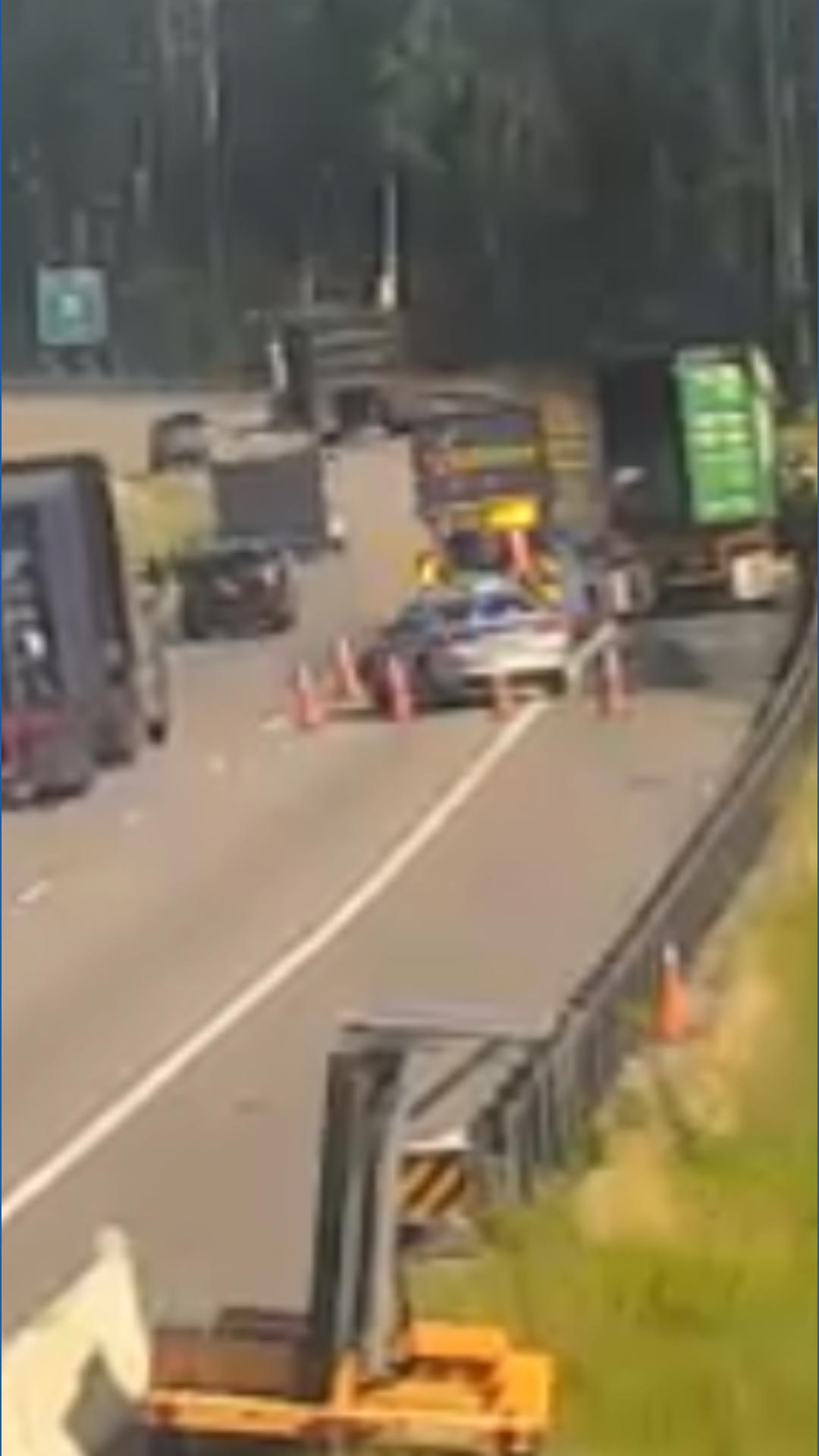 Traffic blocked on I-26 West in Lexington County due to vehicle fire ...