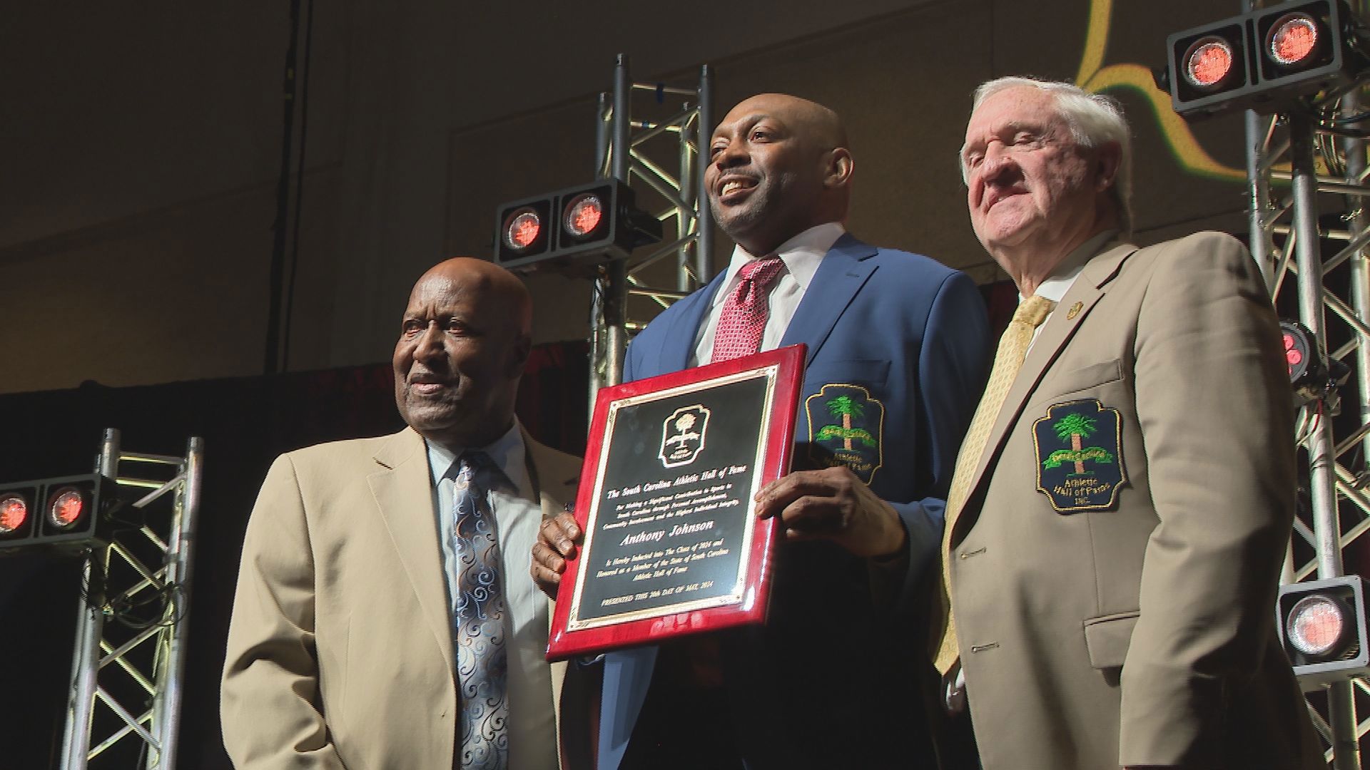 Former College of Charleston star Anthony Johnson, former Columbia-area basketball coach William Partlow, former NBA player and coach Clifford Ray of Union on stage