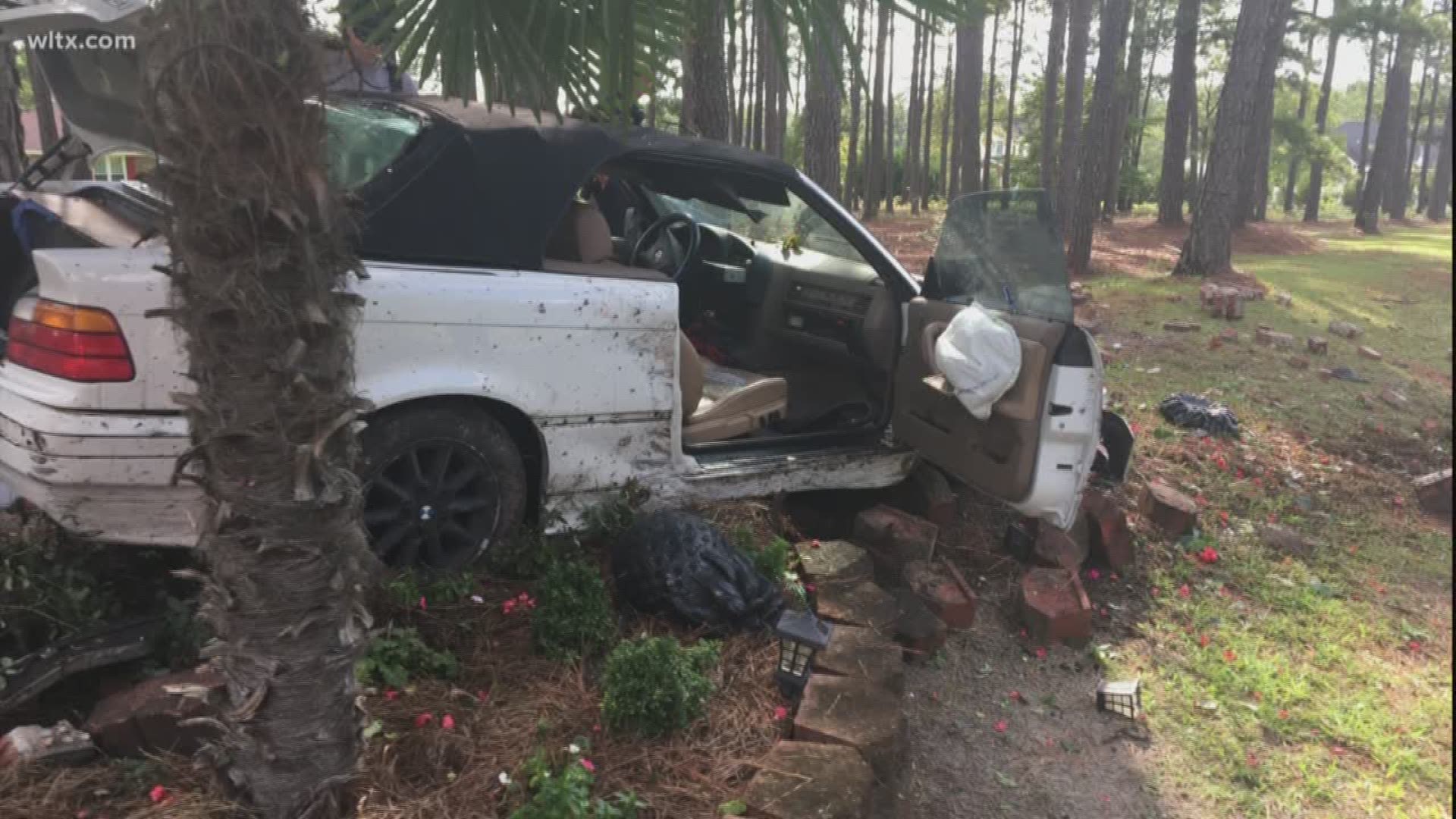Kershaw county man is behind bars after leading police on a car chase that ended when he crashed in a woman's front yard
