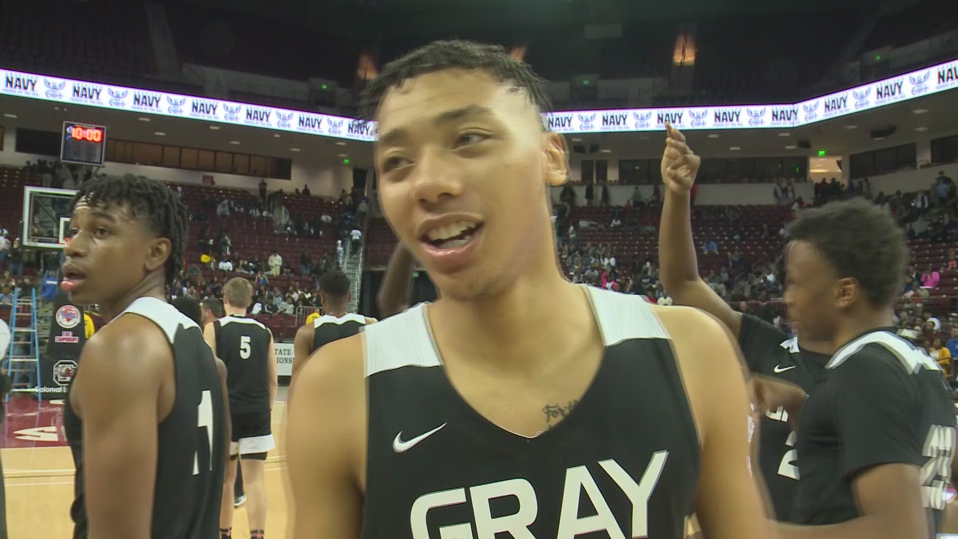 R.J. Howell, the son of the late Rolando Howell, wins  a state championship in the building where his father played for the Gamecocks.