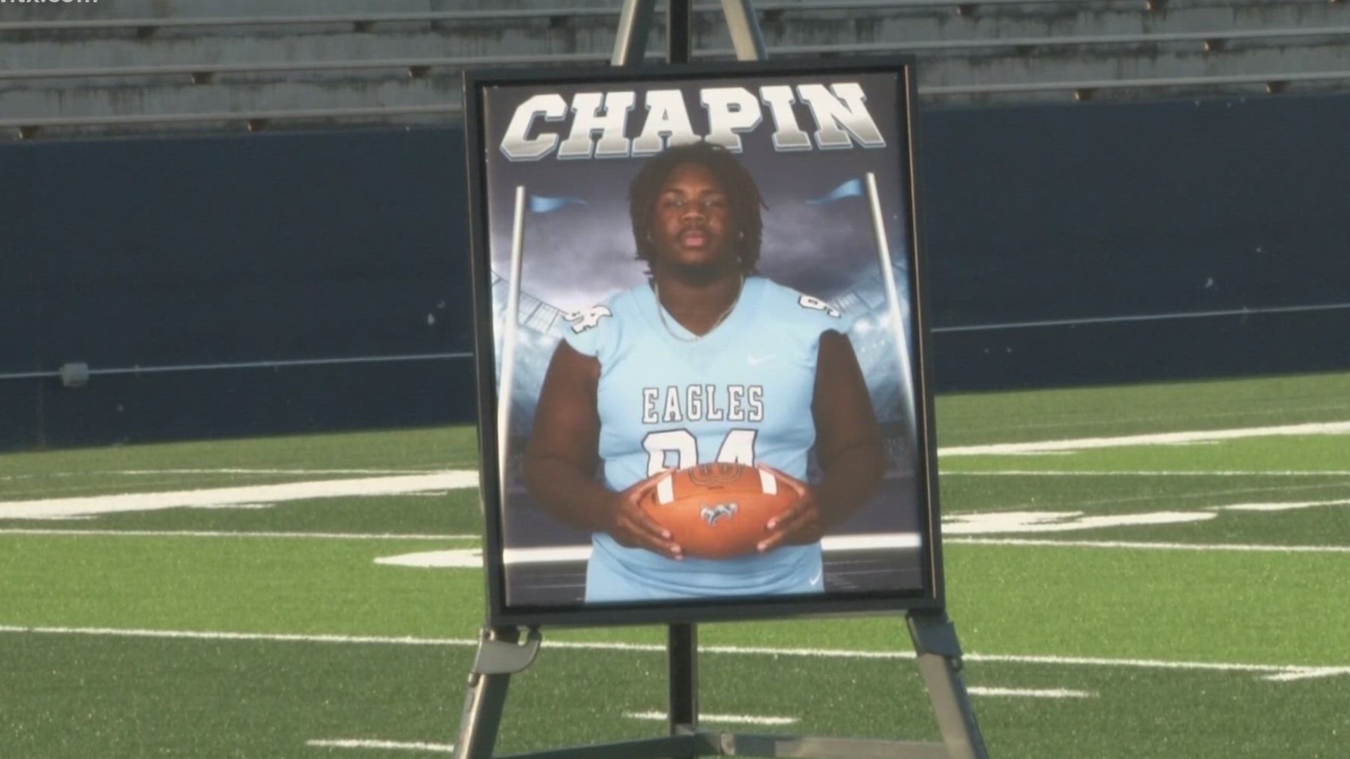 Members of the community gathered for a memorial service for 17-year-old Tre Ruff.