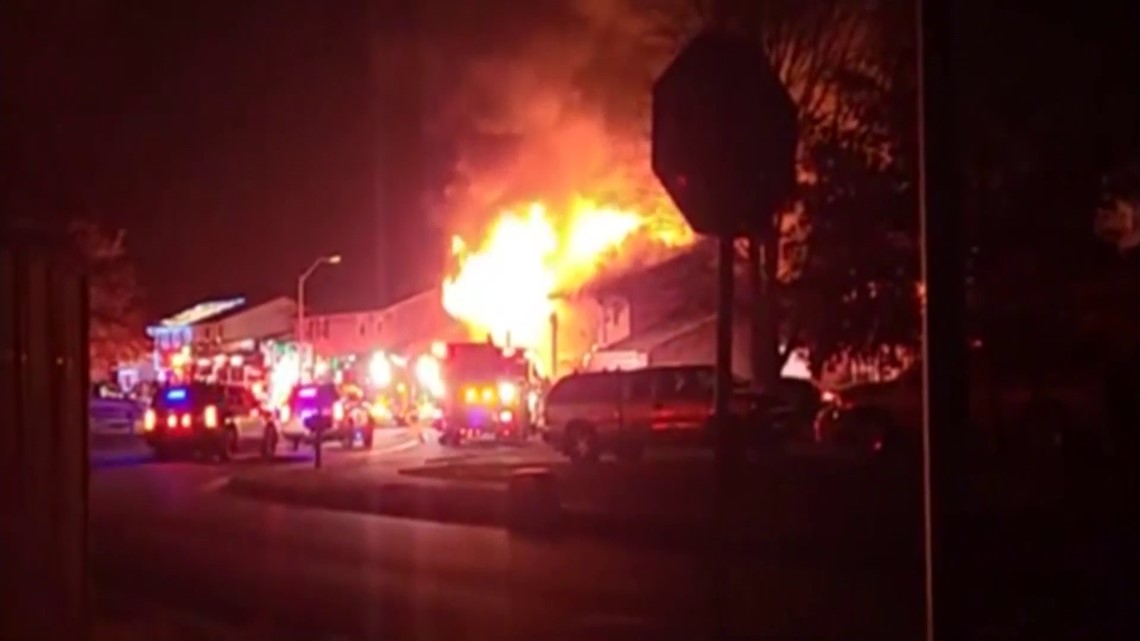 Christmas tree fire kills father, 2 sons in Pennsylvania - Vimarsana News