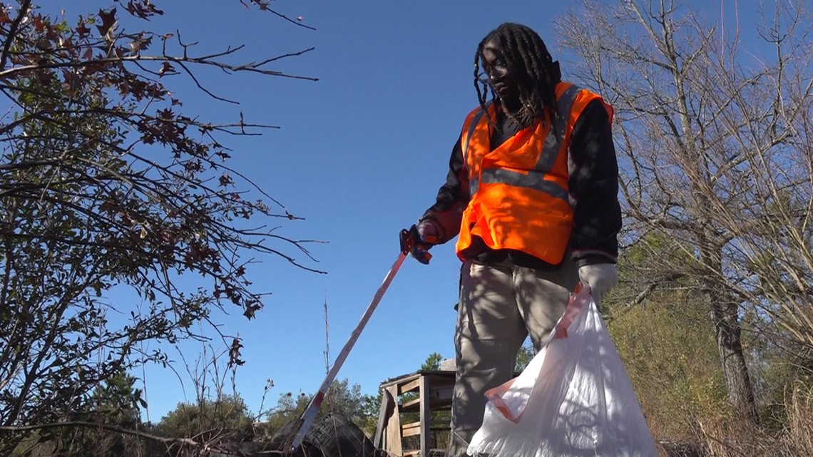 Keep The Midlands Beautiful volunteer clean-up in Richland County - Vimarsana News