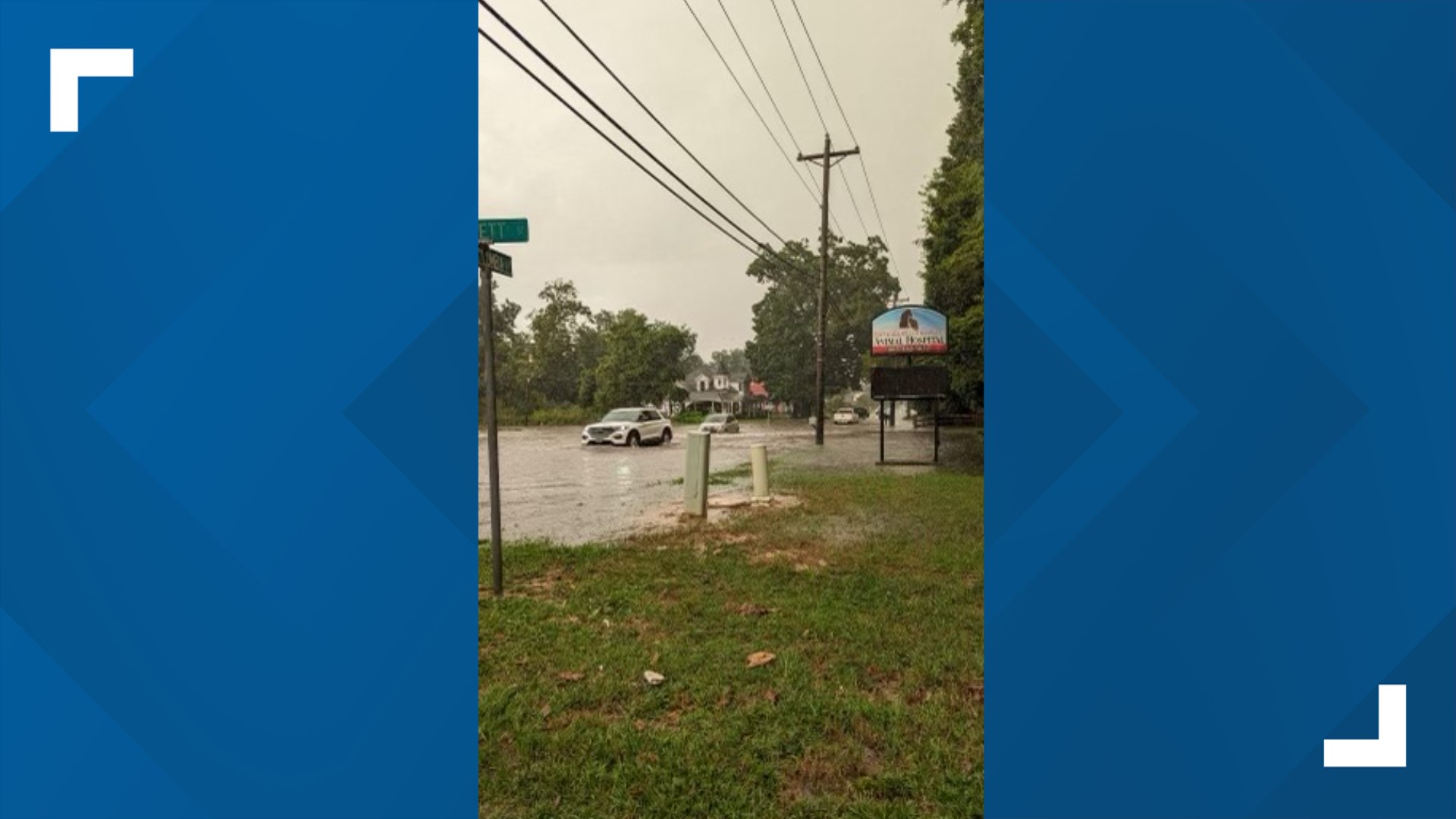 Highway 1 in BatesburgLeesville being cleared after flooding