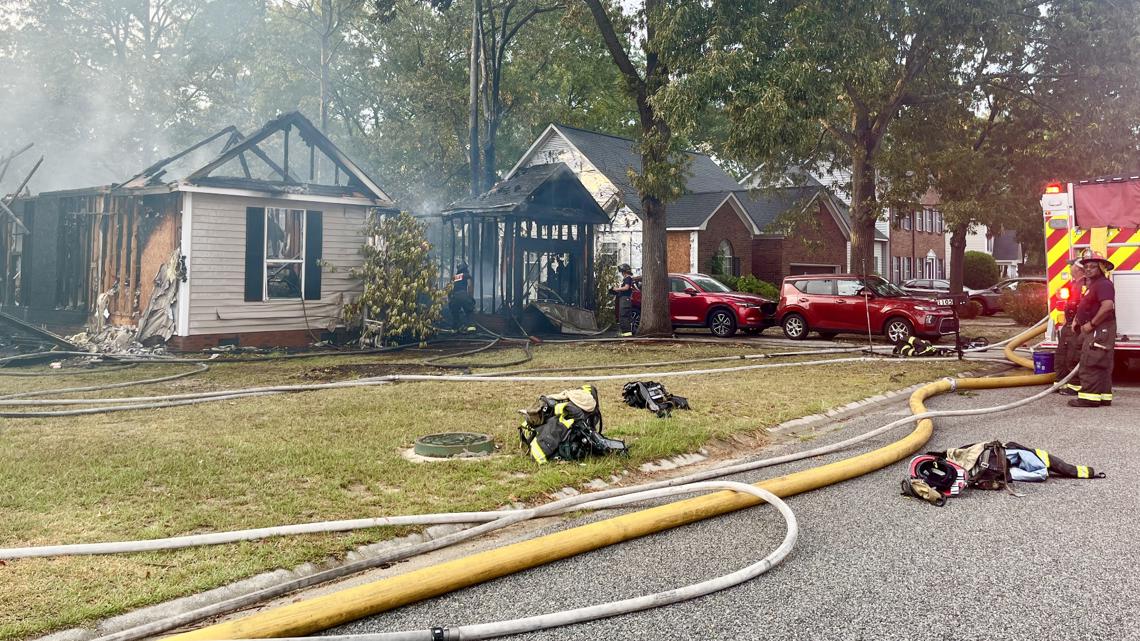 Columbia house fire damages multiple homes after lightning strike near ...