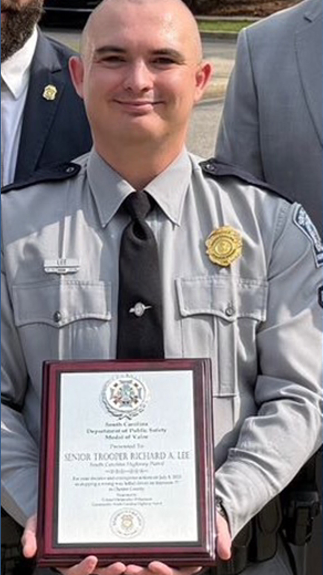 South Carolina trooper R.A. Lee honored for stopping I-77 wrong-way ...