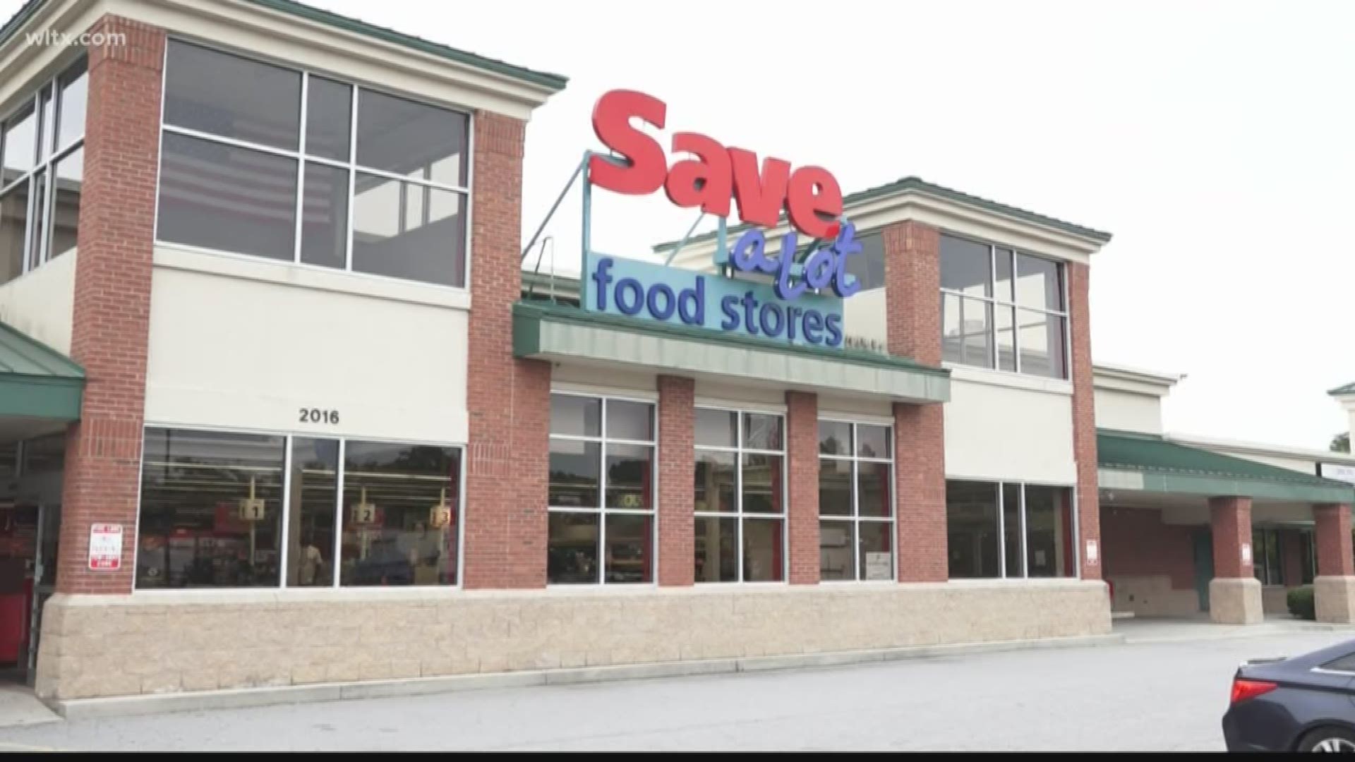 After months of uncertainty, the Celia Saxon community will be losing the Save A Lot grocery store. MORE: https://on.wltx.com/33EeoUM