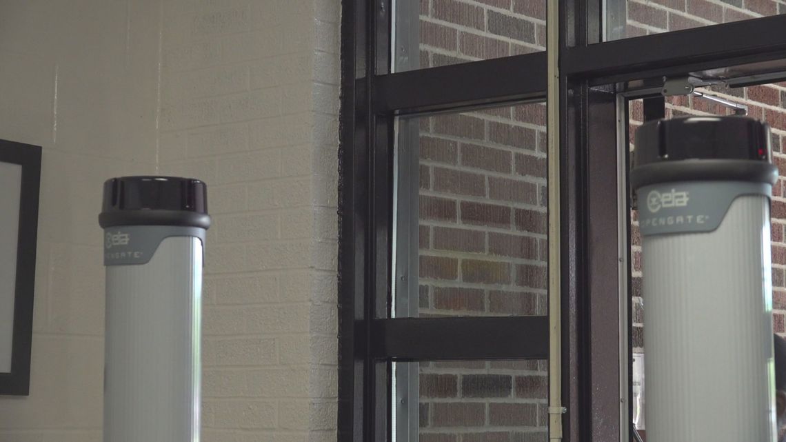 Metal detectors installed at all Sumter schools | wltx.com