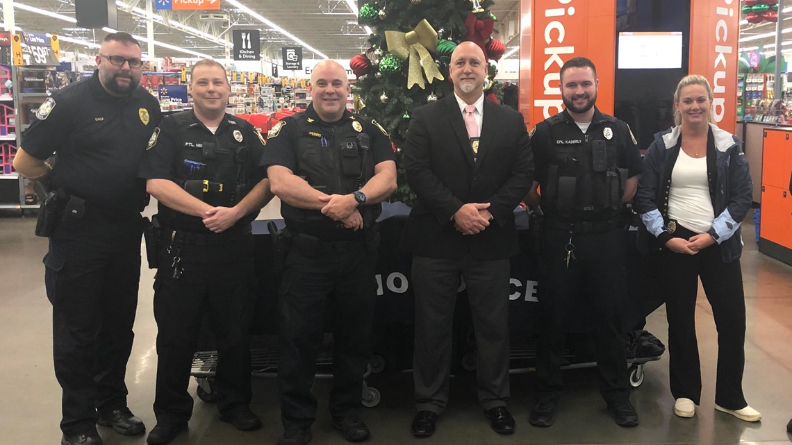 Holiday charity event takes place with the Irmo Police