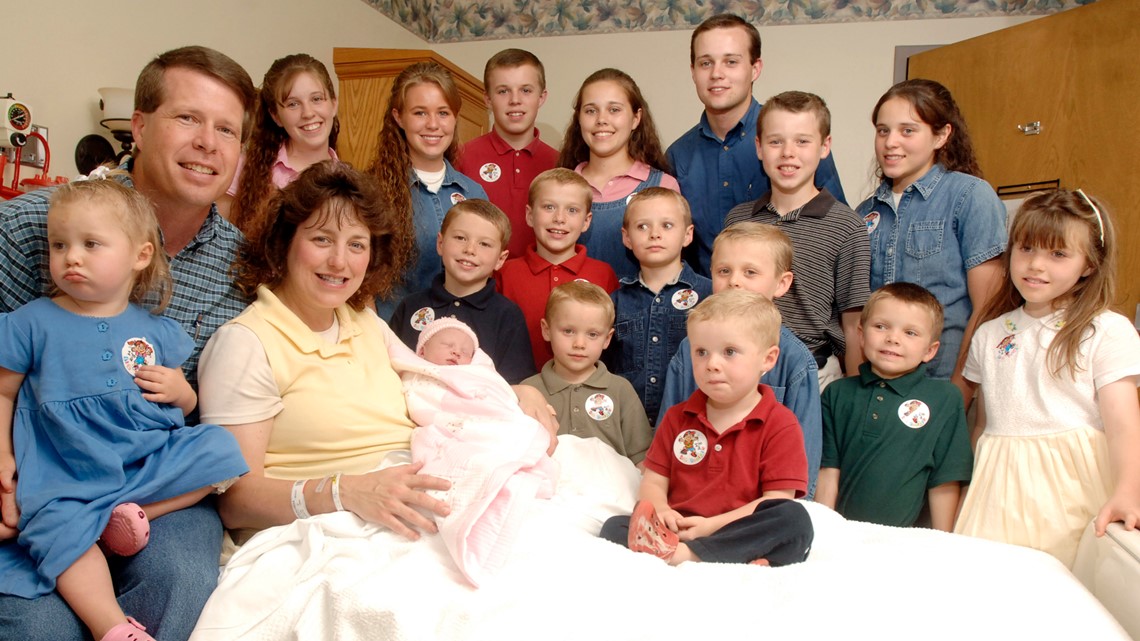 Docuseries aims to expose "the truth" of TV's Duggar family | wltx.com