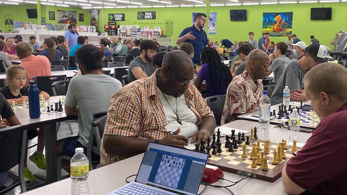 People from around South Carolina play chess in Columbia