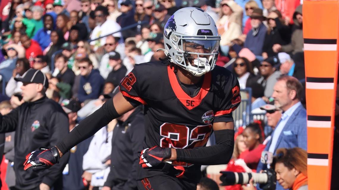 The South Carolina team wins the Shrine Bowl 17-7