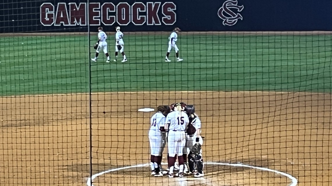 South Carolina Softball Opens The 2024 Season With A Friday Sweep   E9ff5086 5590 44e7 Adac 124c0200d0e5 1140x641 