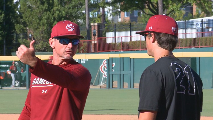 Monte Lee takes part in first fall practice with his new team