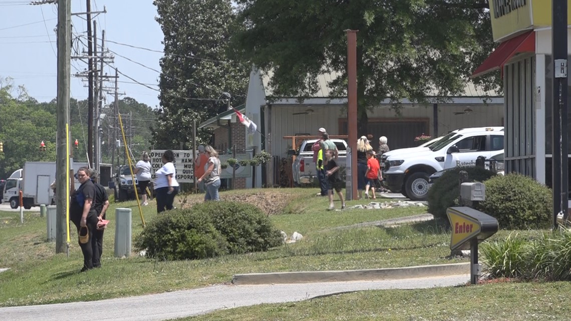 BatesburgLeesville honors fallen Cayce officer Drew Barr