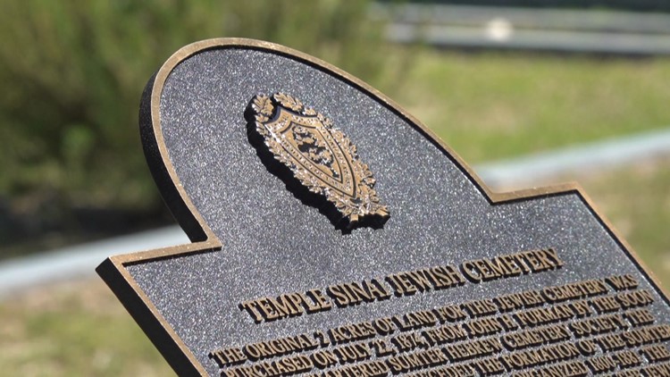 'We are very much a part of the community': Sumter's Jewish community honored with historical marker at Temple Sinai Jewish Cemetery