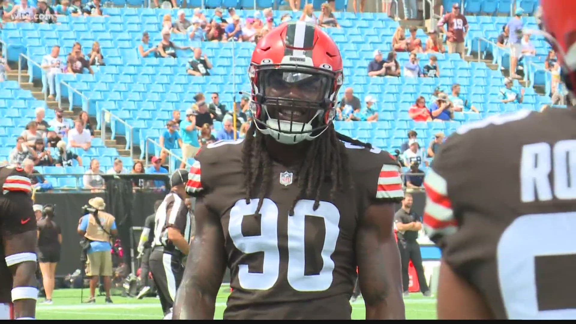 Jadeveon Clowney signed a contract with the Panthers on Wednesday, according to the team.