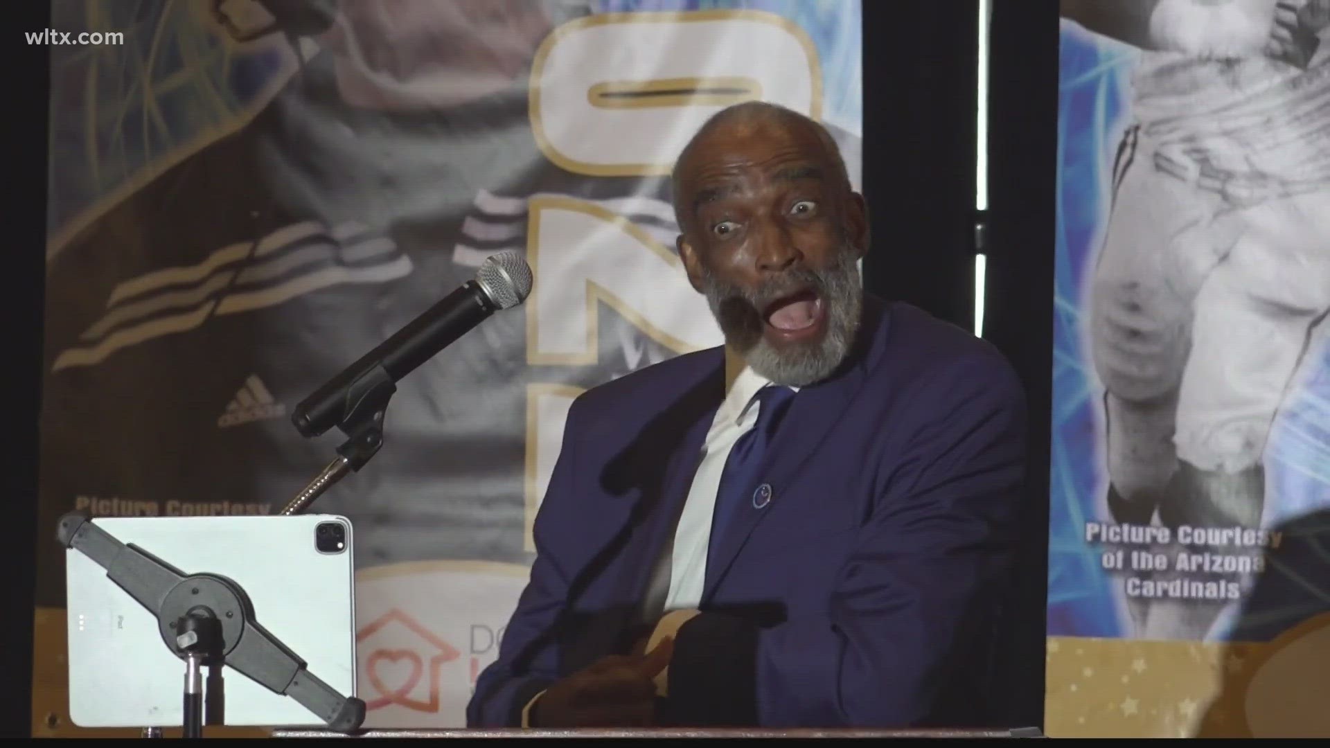 The South Carolina Football Hall of Fame enshrinement ceremonies in Greenville saw some familiar faces take their place at the podium.