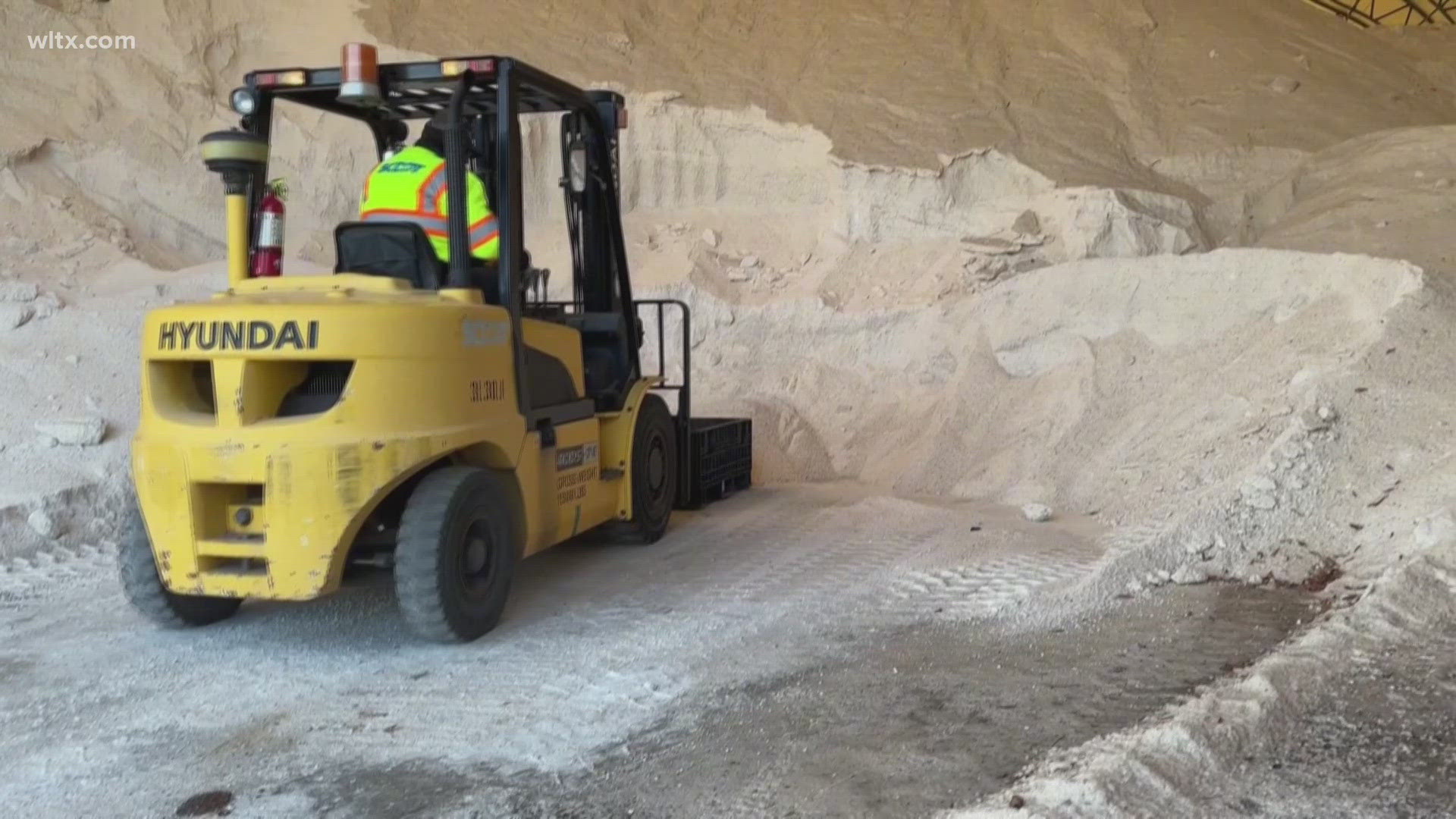 Example Offreezing Here's how SCDOT preps for icy roads ahead of freezing temps | wltx.com