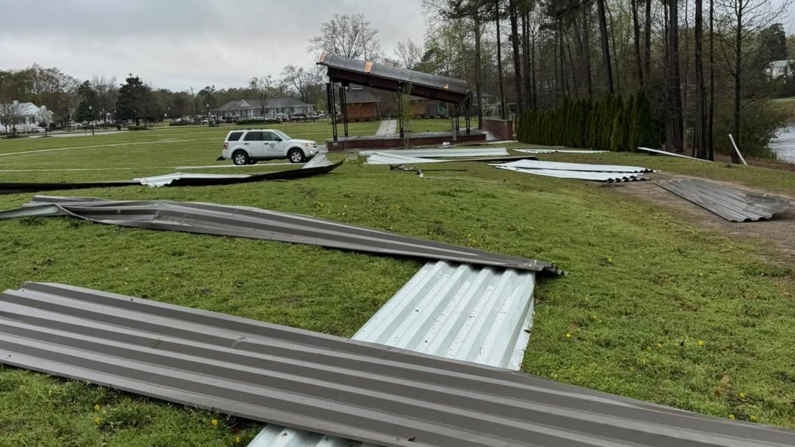 All tornado watches, severe weather warnings expire; some isolated damage reported