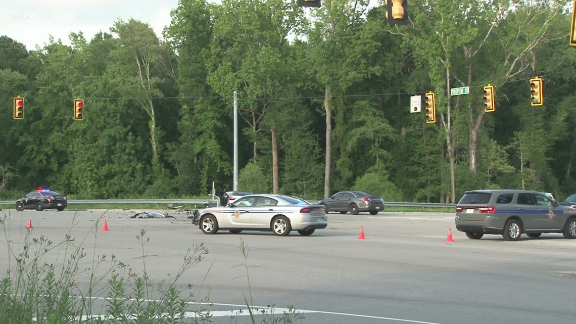 Police chase ends in fatal crash on Shop road | wltx.com