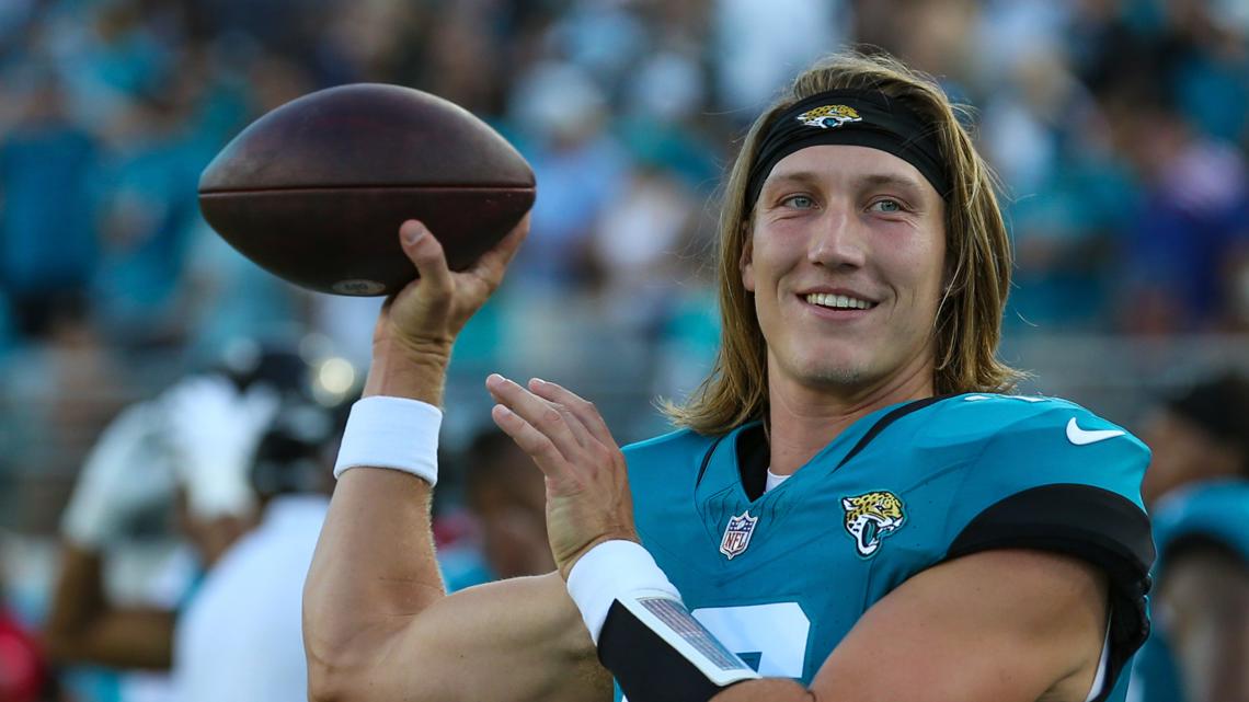 QB Trevor Lawrence and the Jaguars agree to a 5-year, $275M contract ...