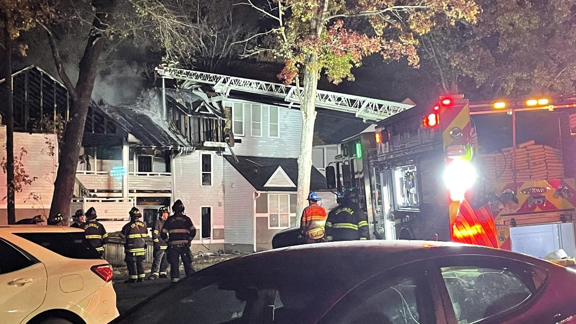 Tropical Ridge Apartments fire displaces at least 16 in Columbia | wltx.com