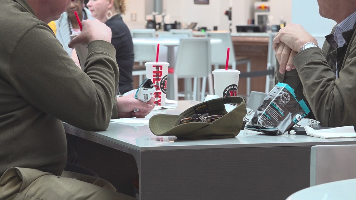 Columbia Airport offers new dining options for travelers - Vimarsana News
