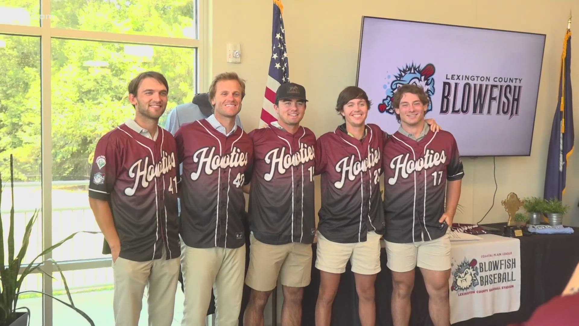 The Lexington County Blowfish will morph into the Hooties Friday night to raise money for a great cause.
