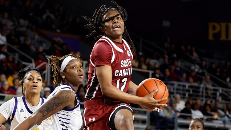 Women's college basketball rankings, week 17: South Carolina