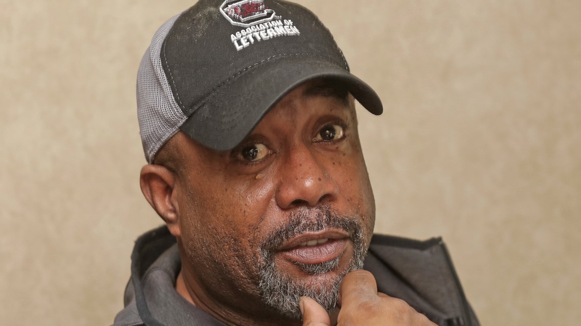 Darius Rucker tweets pledge of $10,000 to USC Dance Marathon