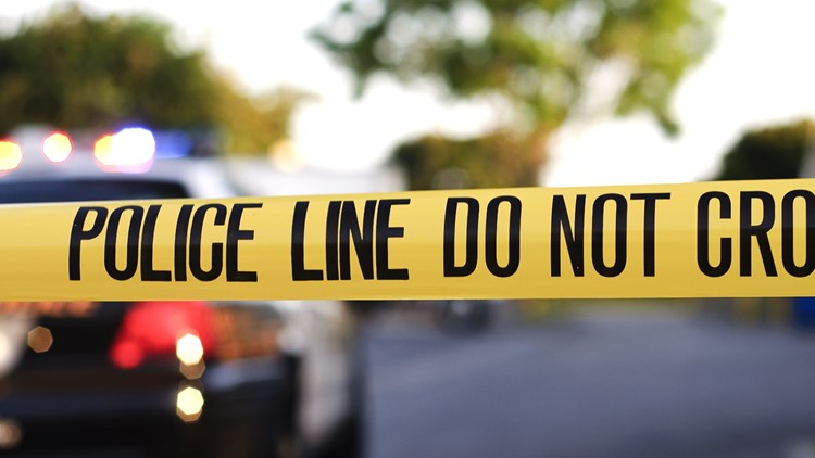 Man found dead at car crash died from gunshot wound, deputies say
