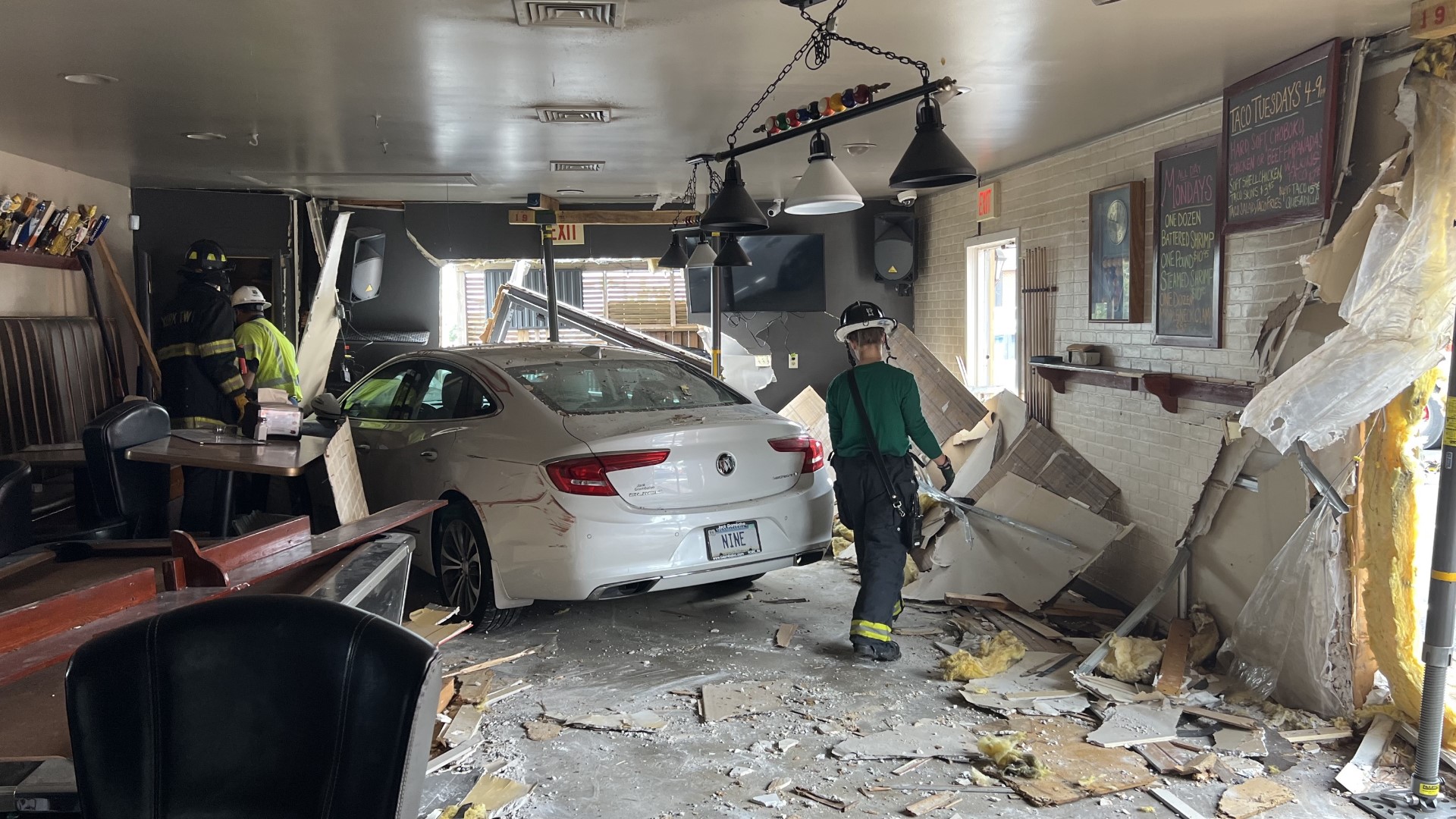 Car crashes into York County restaurant, limited service continues ...
