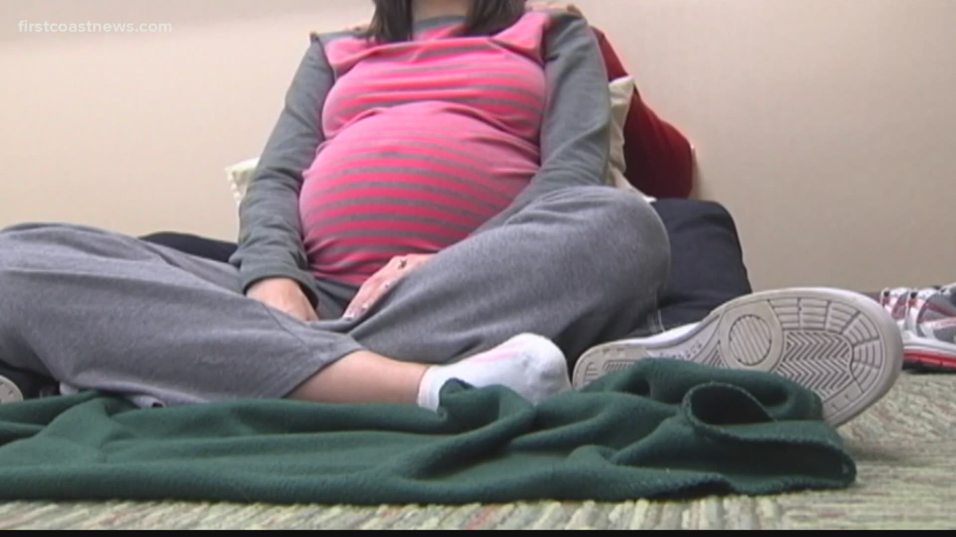 CDC encourages pregnant women to get COVID vaccine after study shows safety for mom, baby