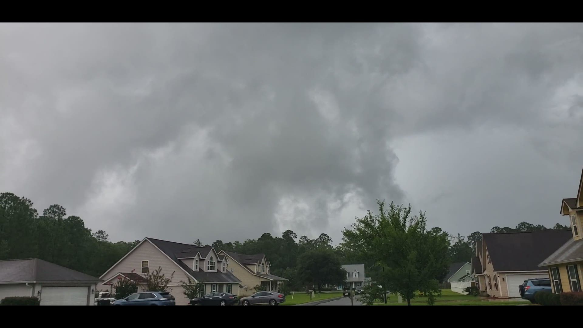 A viewer captured cloud rotation in St. Mary's, Georgia.
Credit: Gabriel Rincon