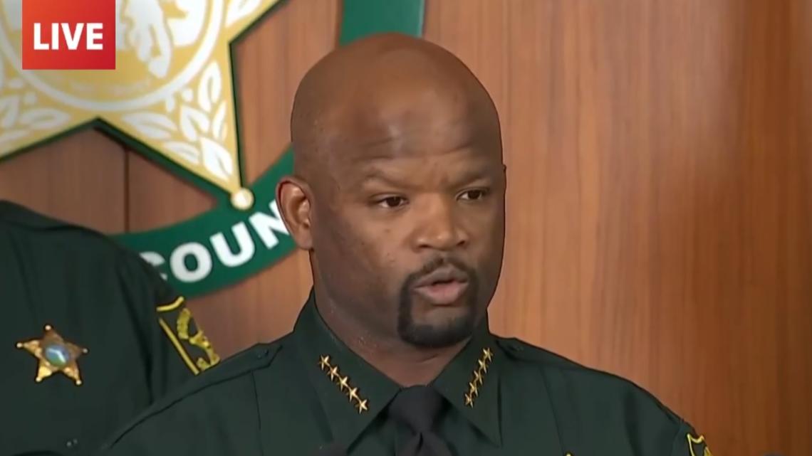 Broward sheriff suspends seven over handling of Tamarac triple murder ...