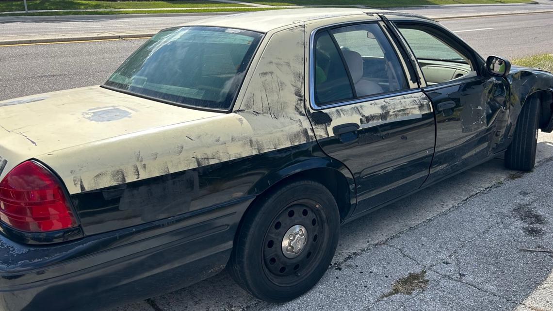 Cop car lookalikes Are flashing lights and paint jobs illegal?
