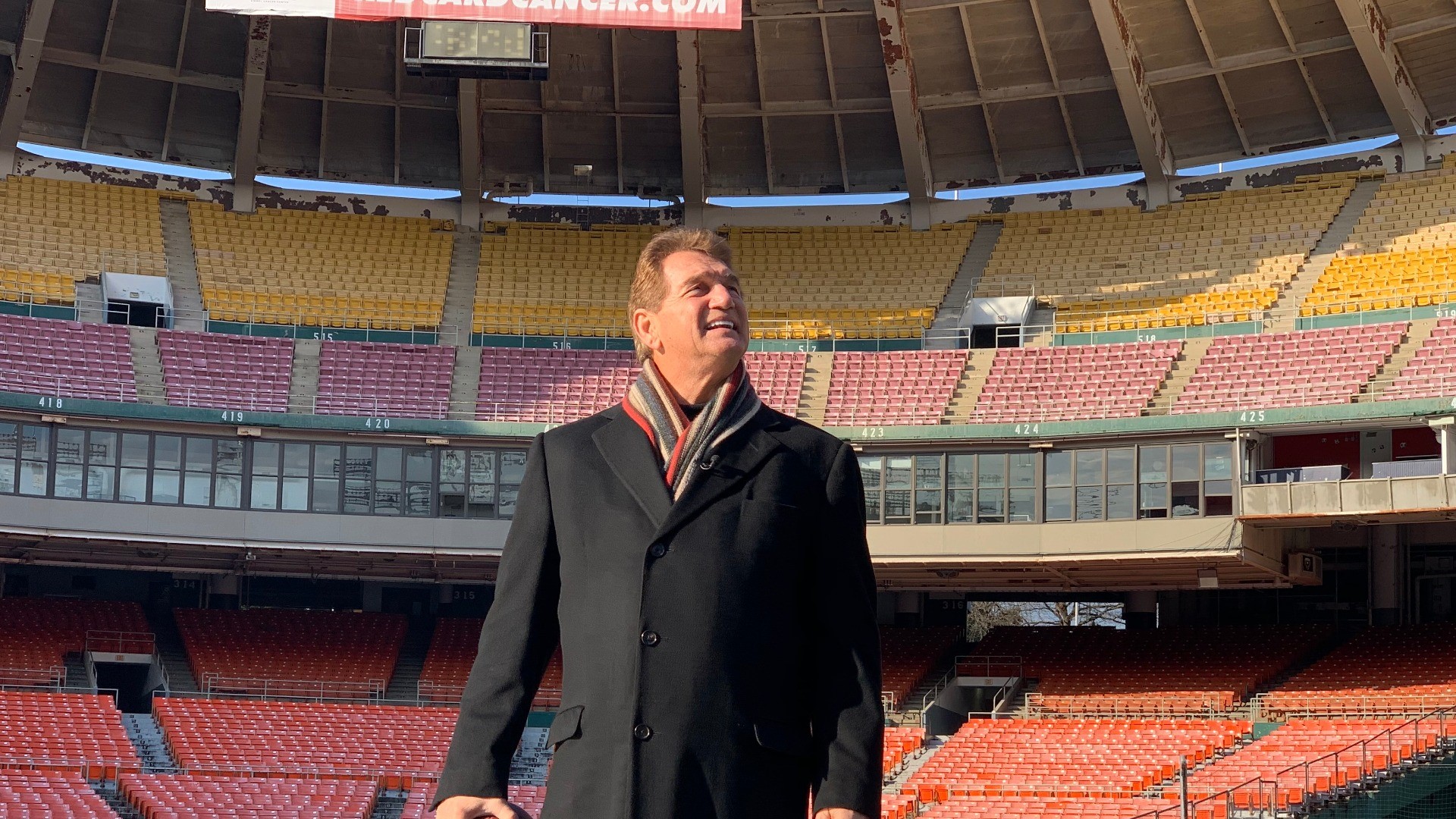 WARNING GRAPHIC VIDEO: Joe Theismann led the Washington Redskins to two Super Bowls, but one fateful Monday night game brought his NFL career to a violent end.