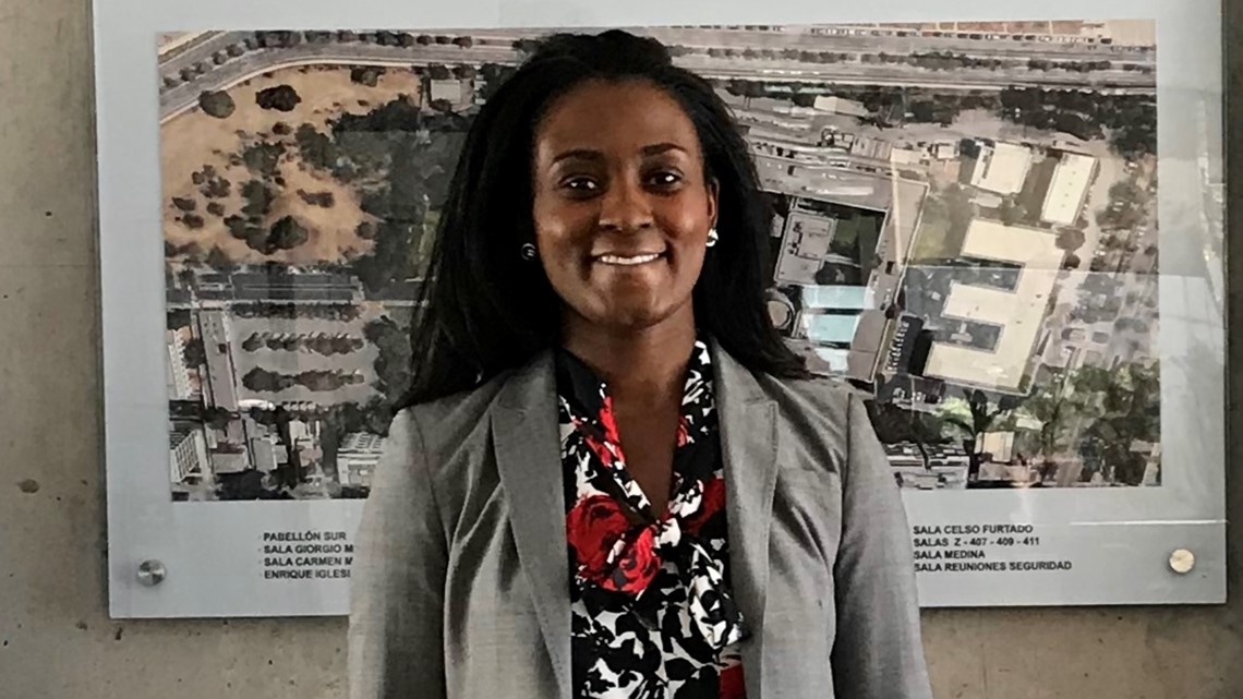 Black Amazon manager sues company, Charlotte Newman lawsuit - Vimarsana News