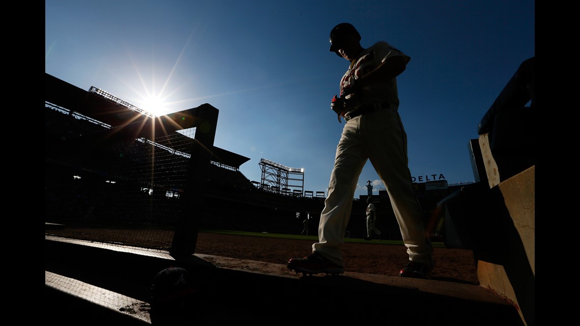 Chipper in Cooperstown, Jones rides in Saturday Hall of Fame Legends  parade